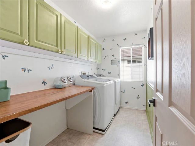 24842 Noelle, Newhall, CA 91321