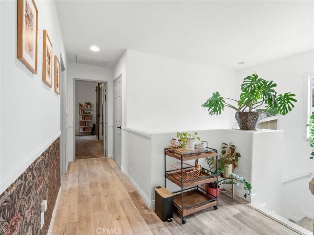 24842 Noelle, Newhall, CA 91321