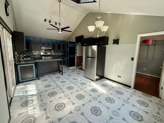24633 W Passavant Avenue, Round Lake, IL 60073