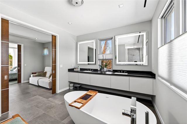 4561 Pebble Bay S, Vero Beach, FL 32963