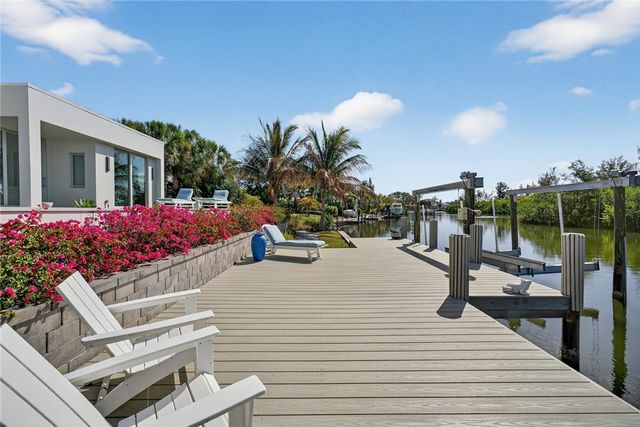 4561 Pebble Bay S, Vero Beach, FL 32963