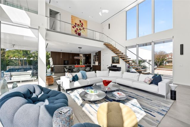 4561 Pebble Bay S, Vero Beach, FL 32963