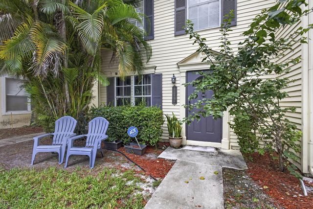 13436 Old Englishtown Road, Wellington, FL 33414