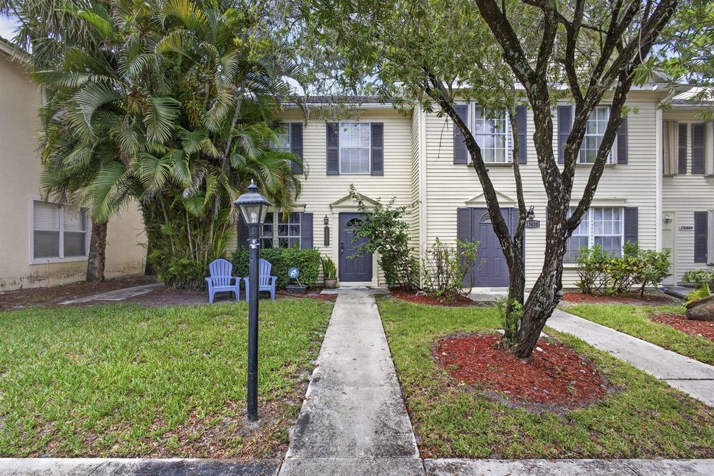 13436 Old Englishtown Road, Wellington, FL 33414