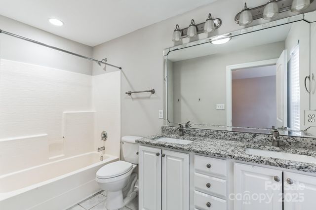 111 Sherman Oaks Lane, Mooresville, NC 28115