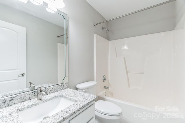 111 Sherman Oaks Lane, Mooresville, NC 28115