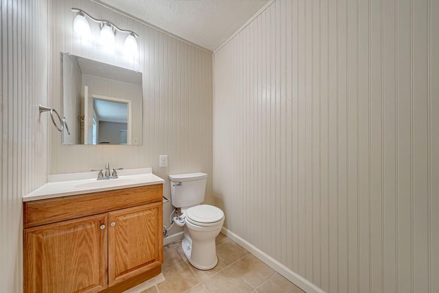 2508 Esther Avenue E, Pasadena, TX 77502
