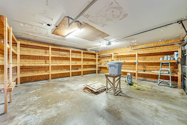 2508 Esther Avenue E, Pasadena, TX 77502