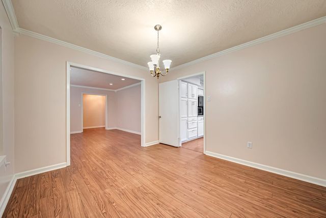 2508 Esther Avenue E, Pasadena, TX 77502
