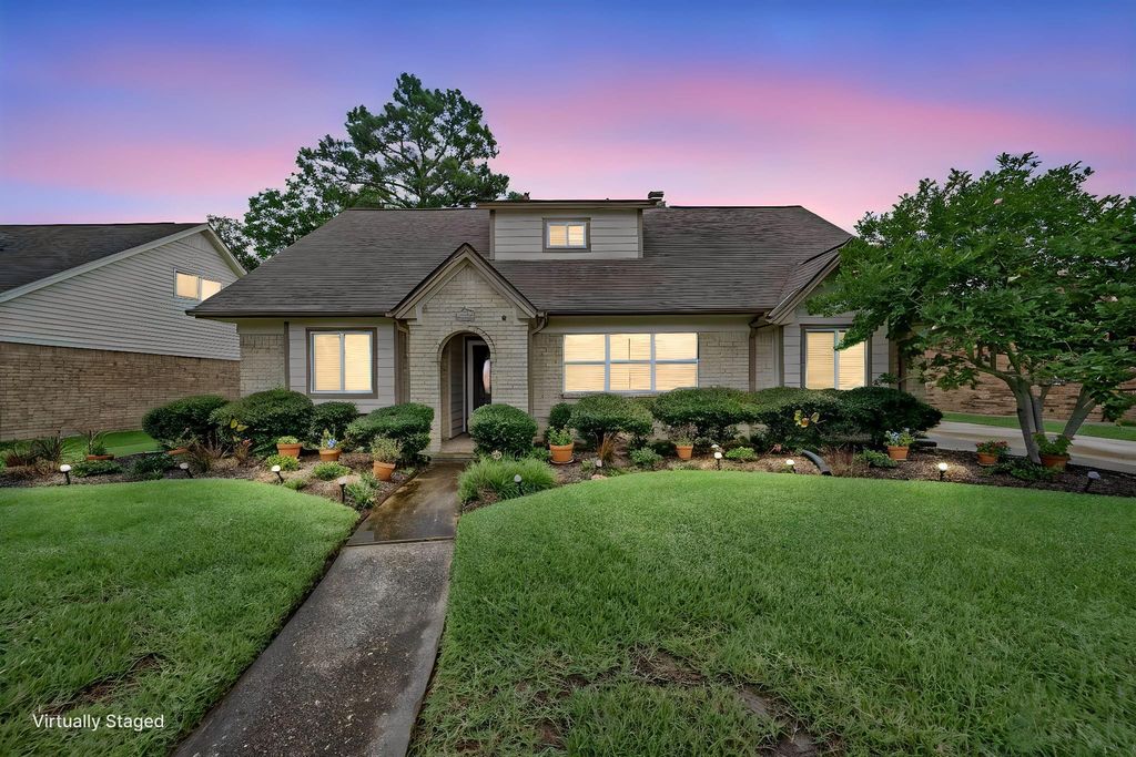 2508 Esther Avenue E, Pasadena, TX 77502