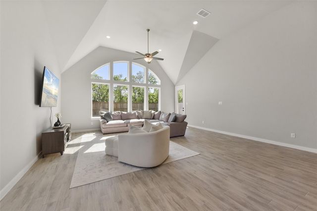 5107 Shimmering Brook Lane, Fulshear, TX 77441