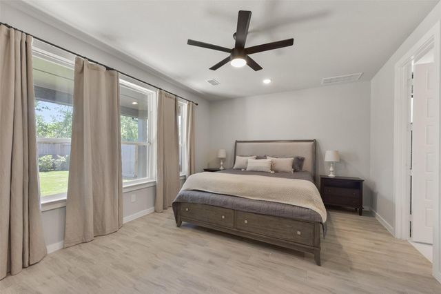 5107 Shimmering Brook Lane, Fulshear, TX 77441