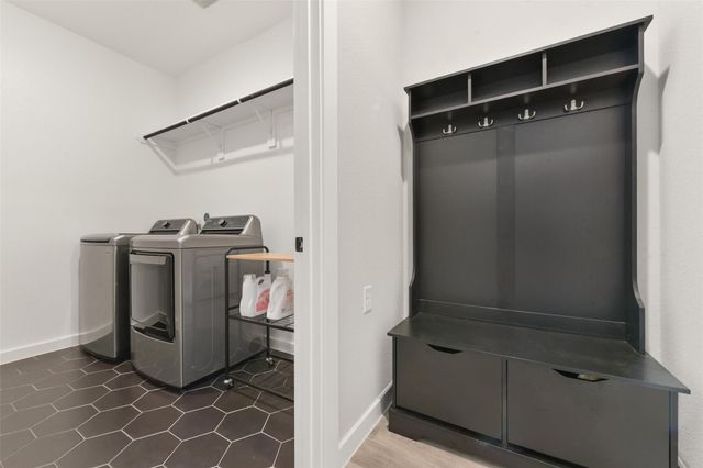 5107 Shimmering Brook Lane, Fulshear, TX 77441