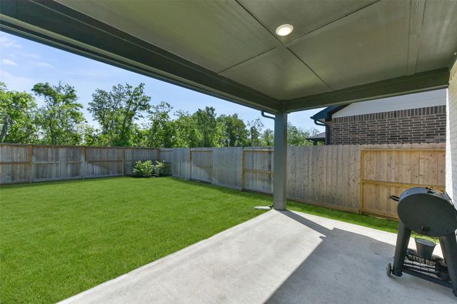 5107 Shimmering Brook Lane, Fulshear, TX 77441