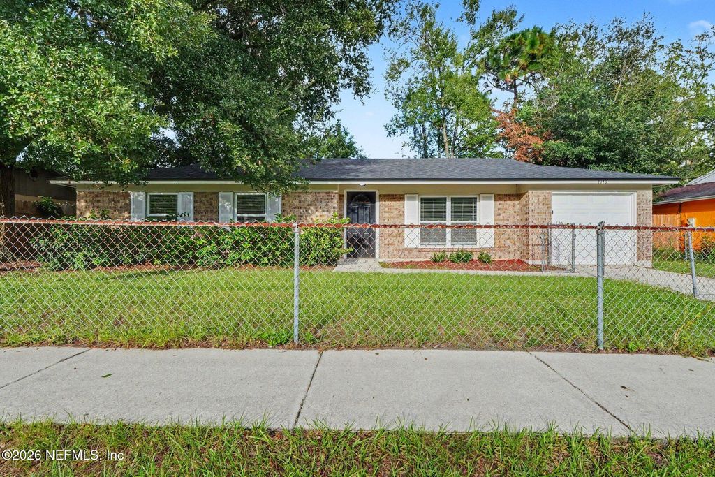 4179 ORIELY Drive W, Jacksonville, FL 32210