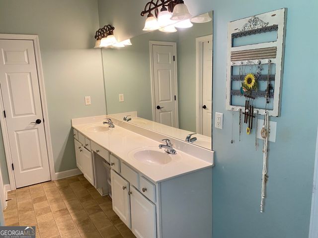 1305 Overland Park Drive, Braselton, GA 30517