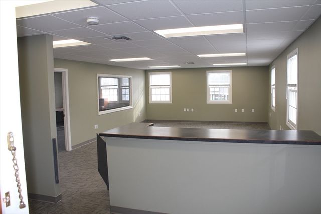 850 Springfield Street, Agawam, MA 01030