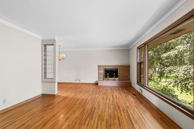 5308 Forslin Drive, Edina, MN 55436
