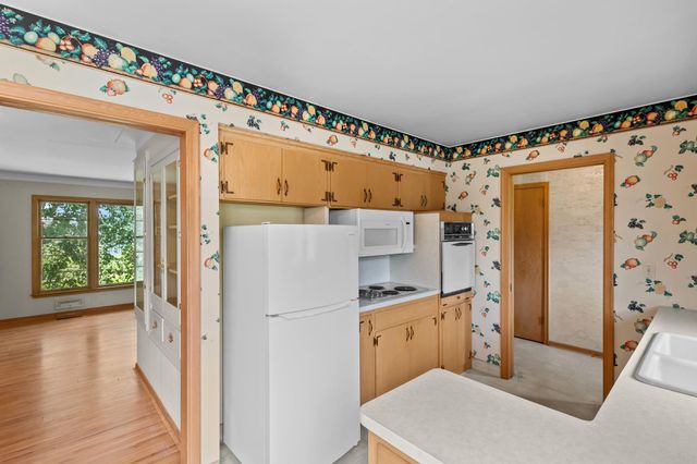 5308 Forslin Drive, Edina, MN 55436