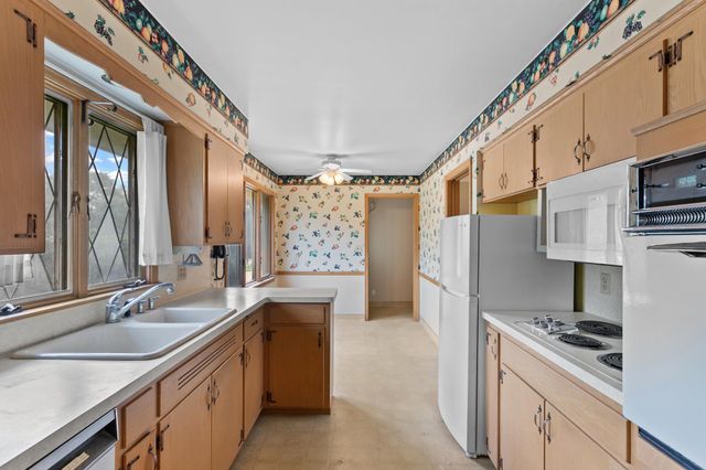 5308 Forslin Drive, Edina, MN 55436