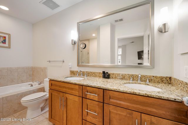 324 E Main St 401, Louisville, KY 40202