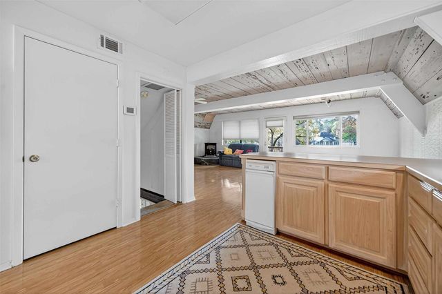 520 Hideaway Lane E, Hideaway, TX 75771