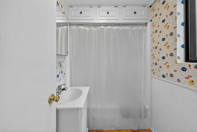 520 Hideaway Lane E, Hideaway, TX 75771