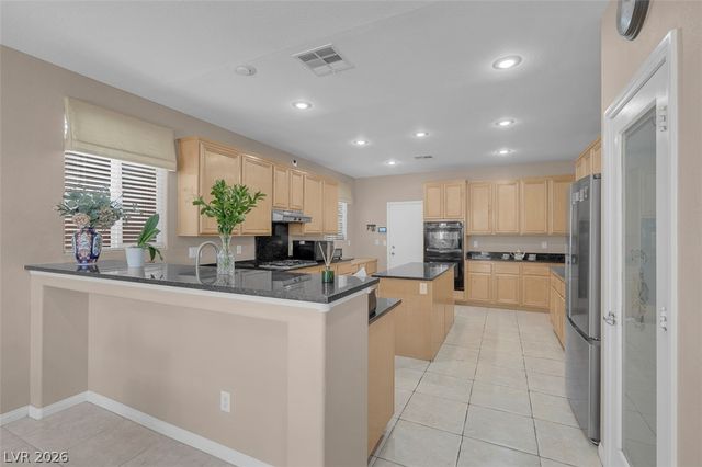 10483 Linnington Court, Las Vegas, NV 89135