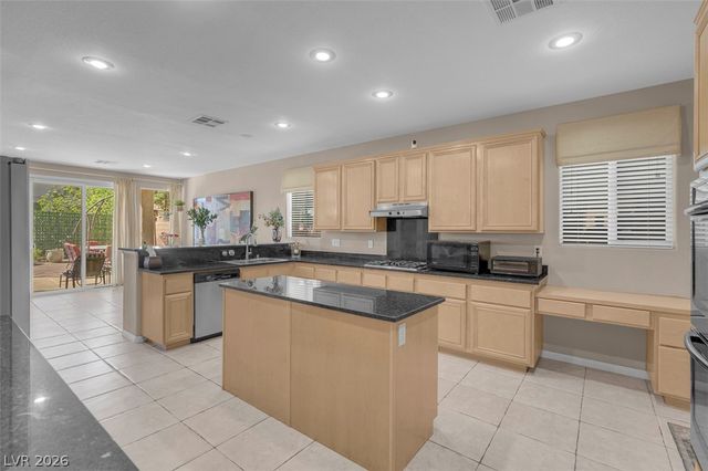 10483 Linnington Court, Las Vegas, NV 89135
