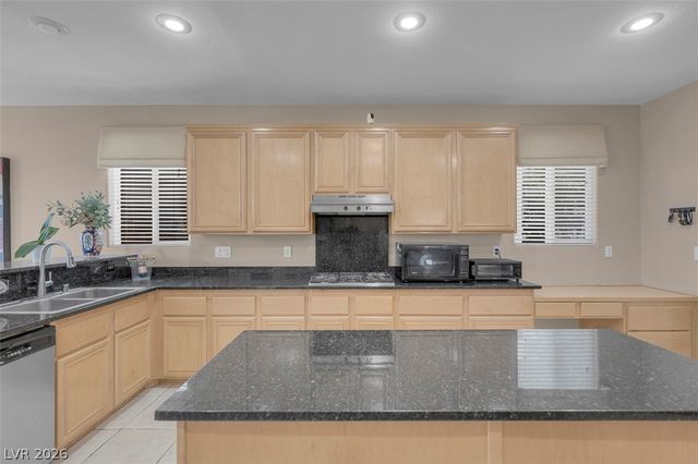 10483 Linnington Court, Las Vegas, NV 89135