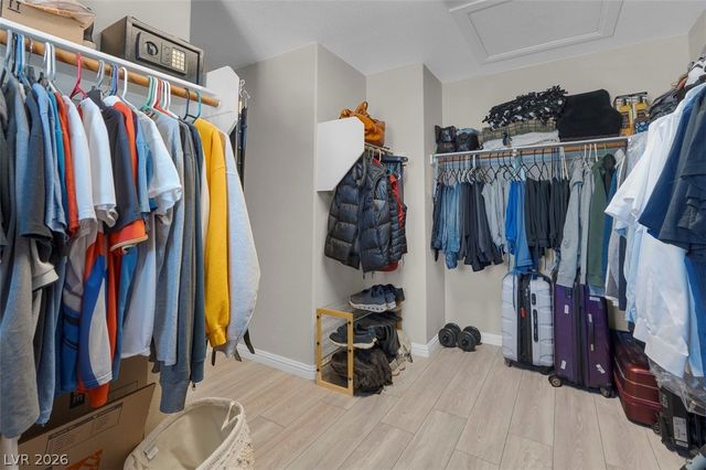 10483 Linnington Court, Las Vegas, NV 89135