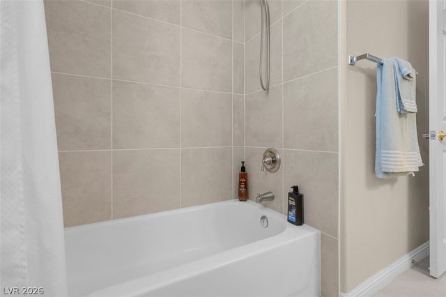 10483 Linnington Court, Las Vegas, NV 89135