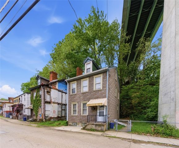 175 Lecky Ave, Woods Run, PA 15212
