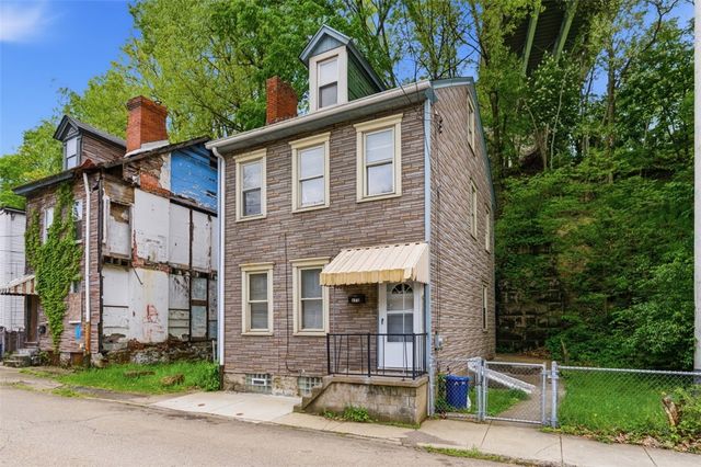 175 Lecky Ave, Woods Run, PA 15212