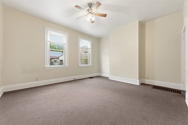 175 Lecky Ave, Woods Run, PA 15212