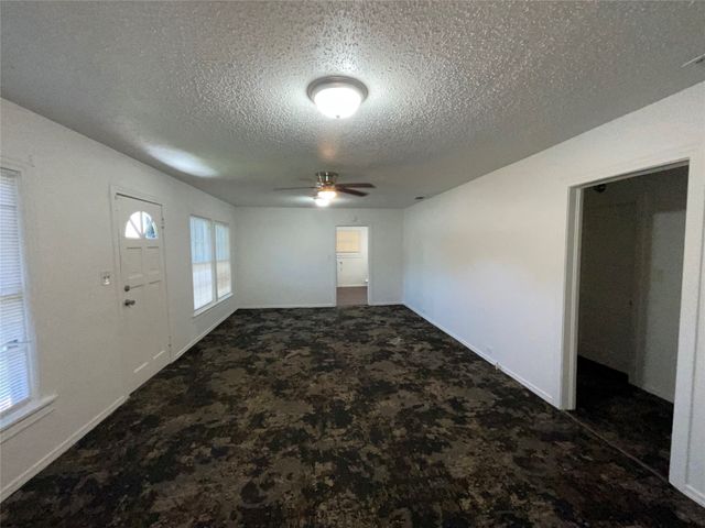 207 Bellview Street, Sulphur Springs, TX 75482