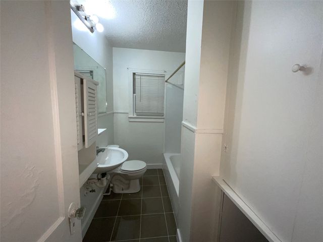 207 Bellview Street, Sulphur Springs, TX 75482