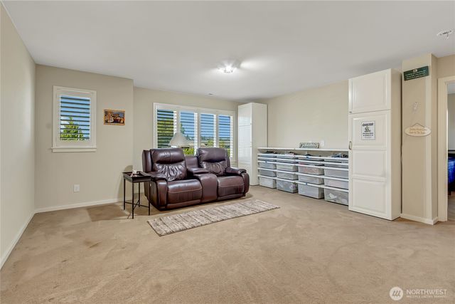 12067 SE 305th Place, Auburn, WA 98009