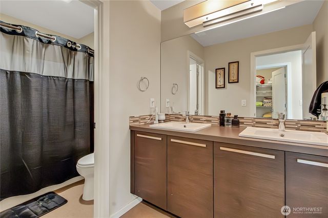 12067 SE 305th Place, Auburn, WA 98009