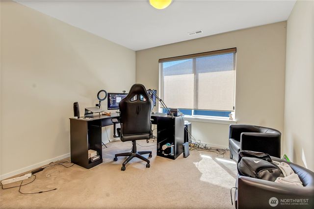 12067 SE 305th Place, Auburn, WA 98009