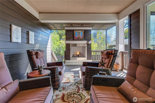12067 SE 305th Place, Auburn, WA 98009