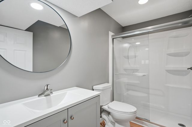 13089 Sinclair Place, Fishers, IN 46038