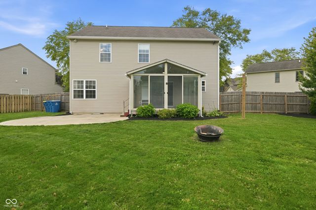 13089 Sinclair Place, Fishers, IN 46038