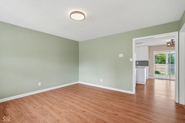 13089 Sinclair Place, Fishers, IN 46038