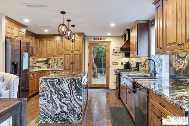 15911 Falls Creek Road, Whitewater, CA 92282