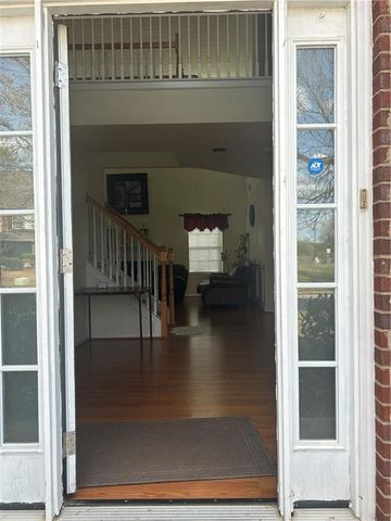 769 Roxholly Lane, Buford, GA 30518