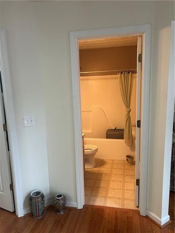 769 Roxholly Lane, Buford, GA 30518