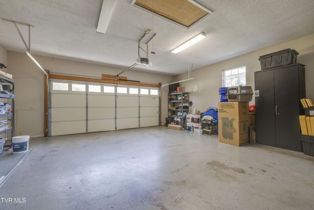 1106 East Heritage Lane, Jonesborough, TN 37659