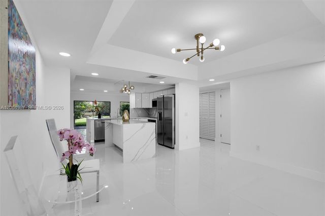3843 Alcantara Avenue 76B, Doral, FL 33178