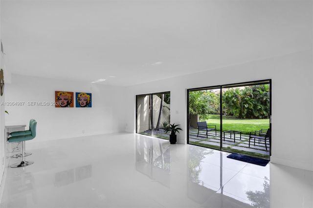 3843 Alcantara Avenue 76B, Doral, FL 33178